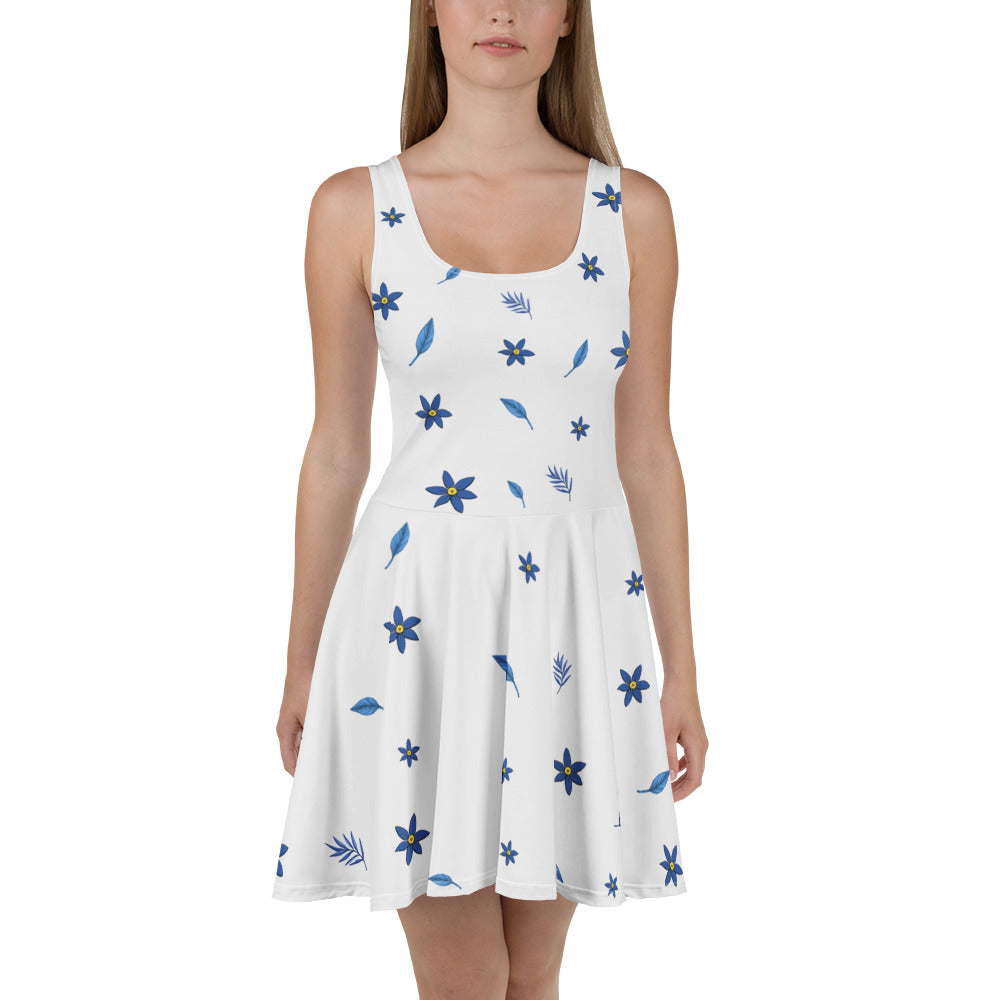 Artyoti | Blue and White floral skater dress - Fresh Flowers XL Artyoti | Blue and White floral skater dress - Fresh Flowers XL