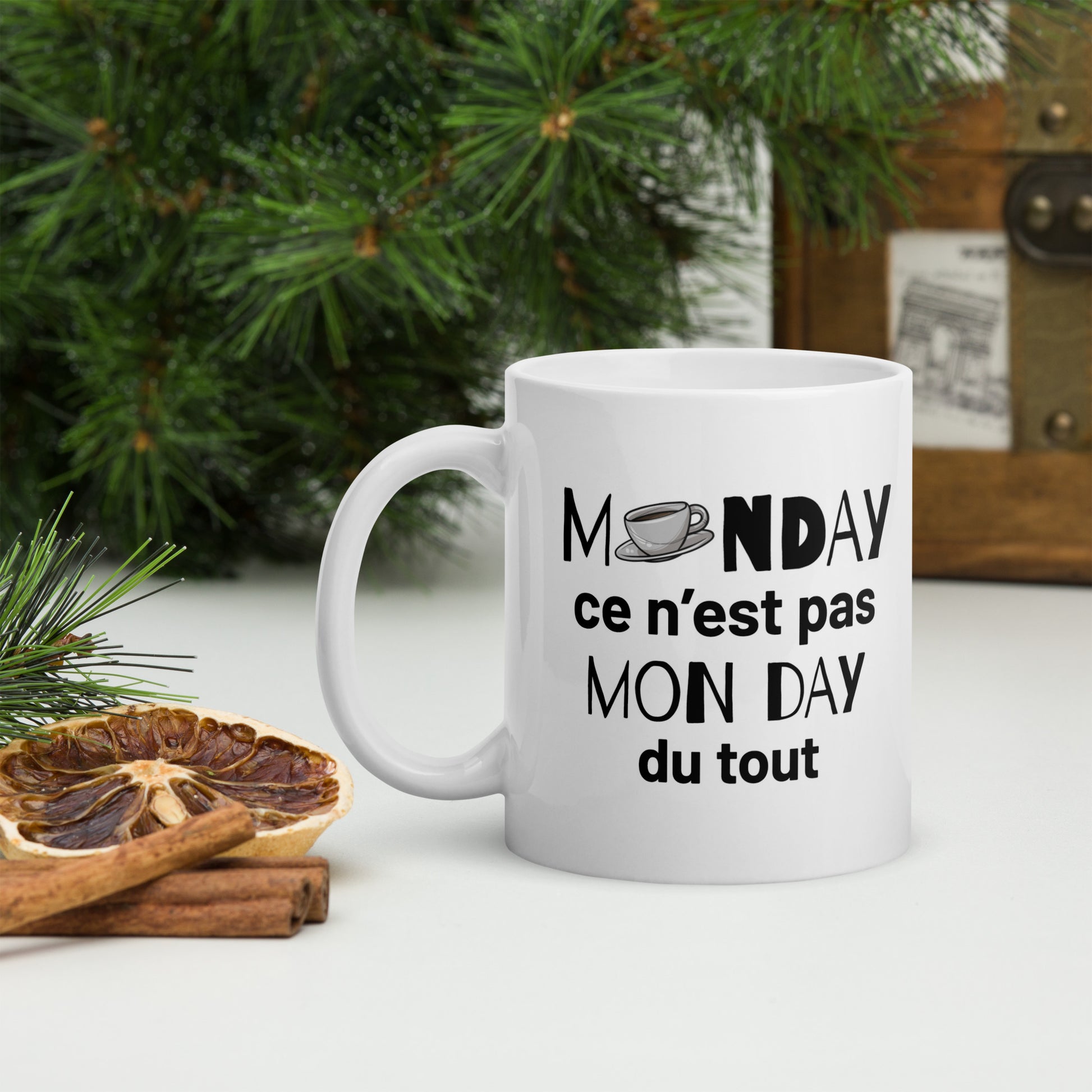 Mug Blanc Brillant - Monday n'est pas mon day du tout - Artyoti 